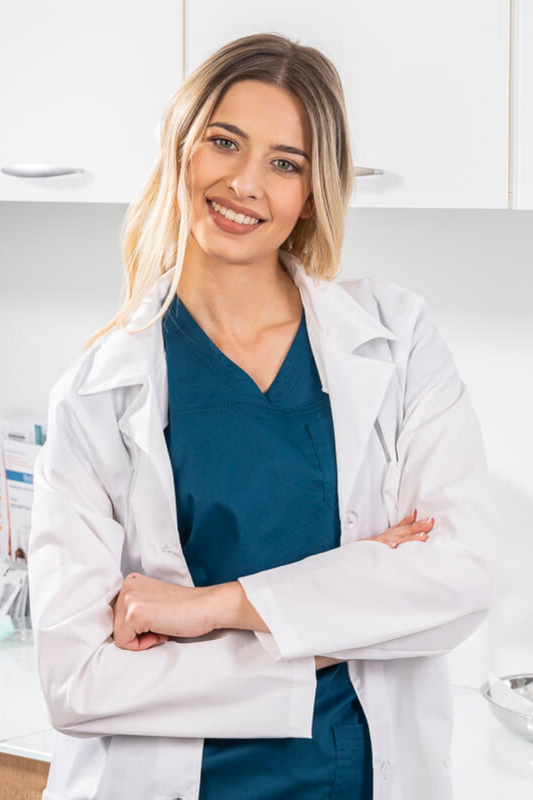 Halat medical tercot 160g alb dama Bianca