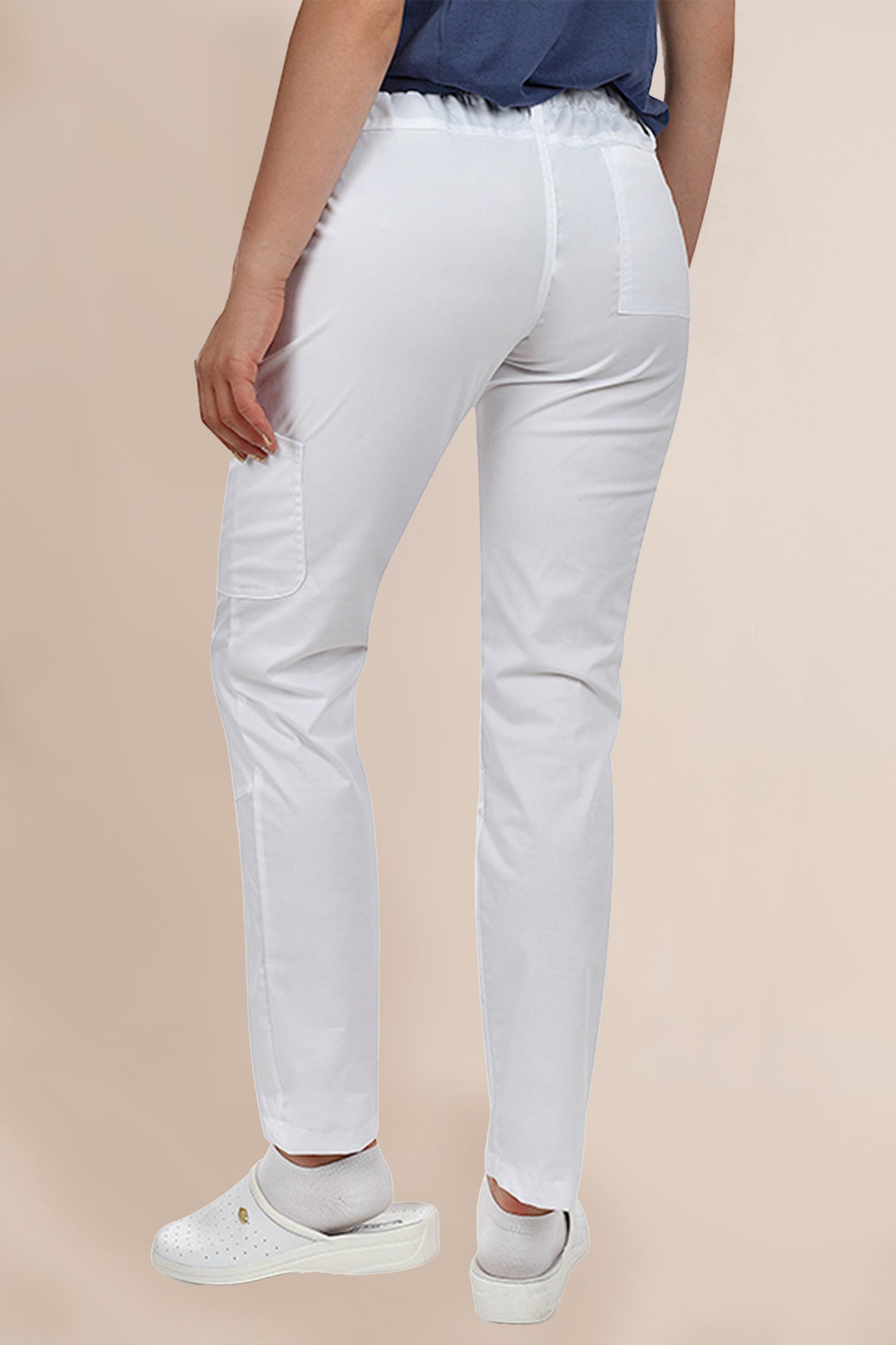 Pantaloni albi pentru medici model unisex