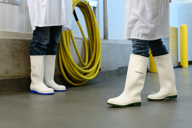 Cizme PVC alb/verde fara bombeu O4 Pricemastor Dunlop